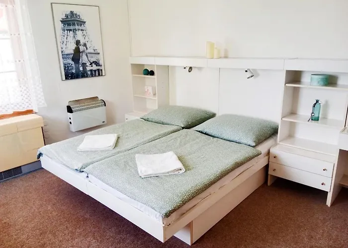 Rezidence Mala Pariz - Ferienhaus *